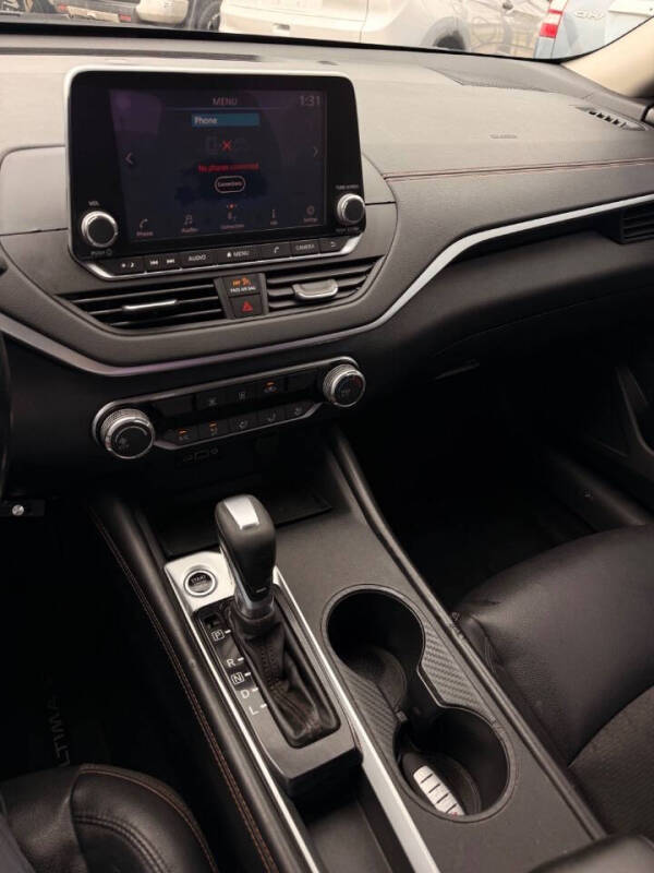 2020 Nissan Altima 2.5 SR
