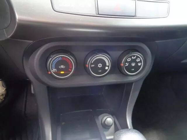 2015 Mitsubishi Lancer ES