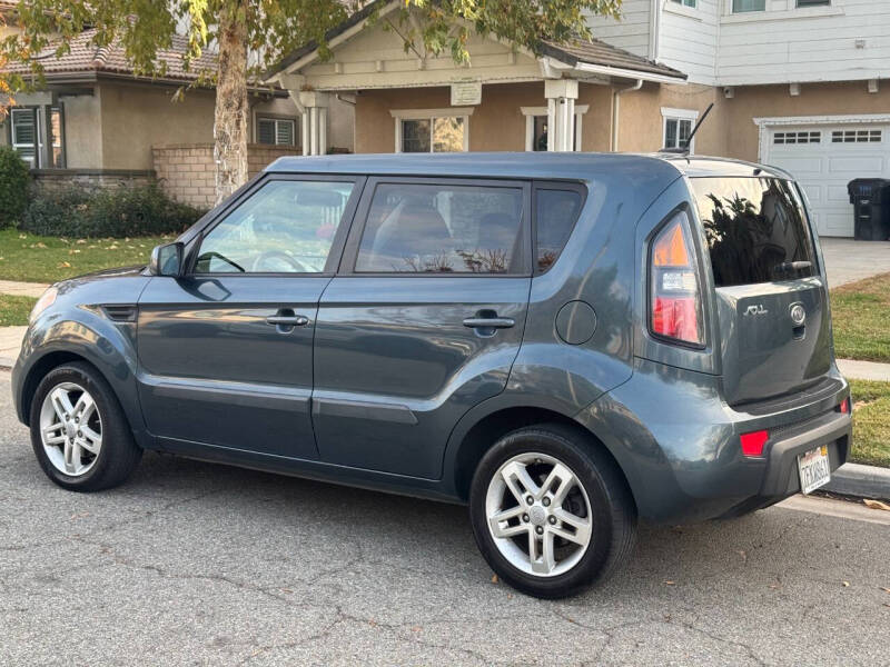 2011 Kia Soul Base photo 4