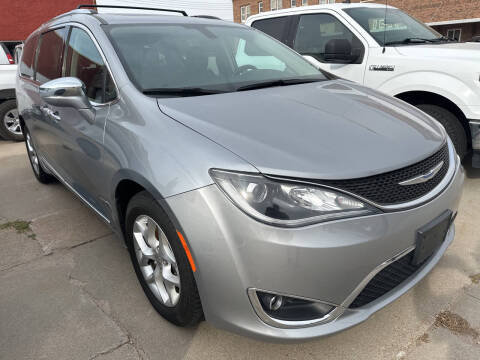 2020 Chrysler Pacifica for sale at Mustards Used Cars in Central City NE