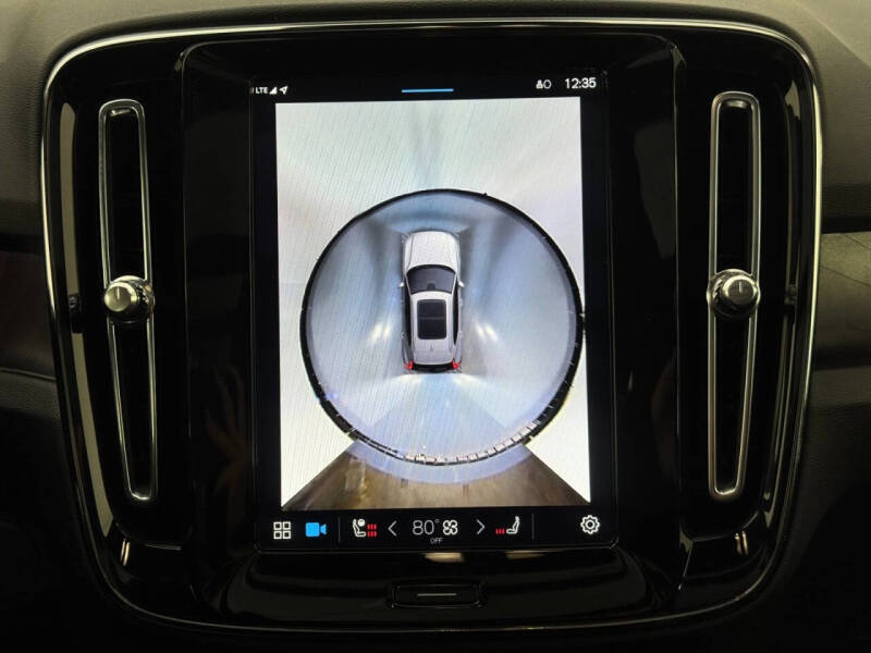 2024 Volvo XC40 Recharge Twin Plus