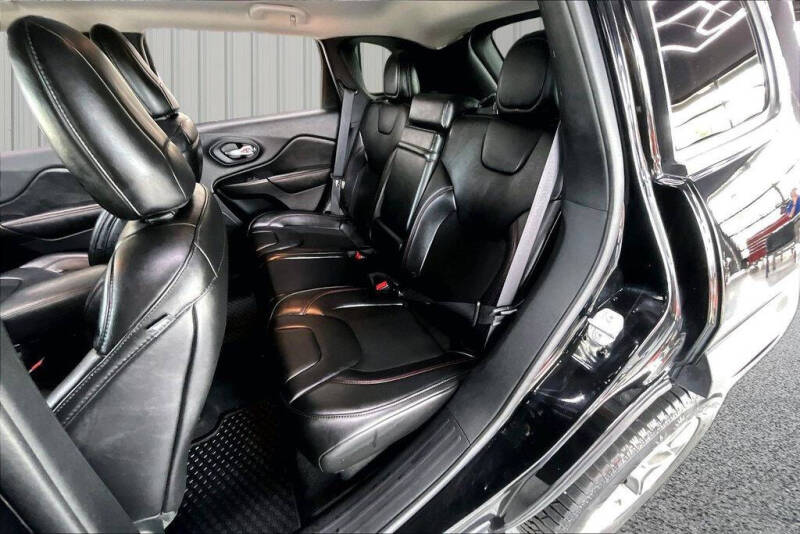 2019 Jeep Cherokee Trailhawk