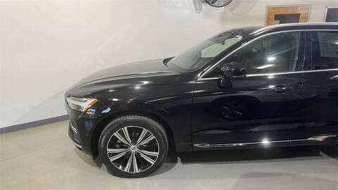 2023 Volvo XC60 B5 Plus Bright Theme