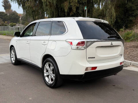 2014 Mitsubishi Outlander GT