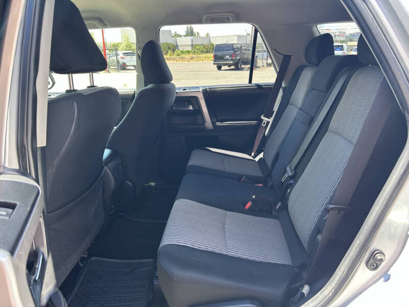 2016 Toyota 4Runner SR5