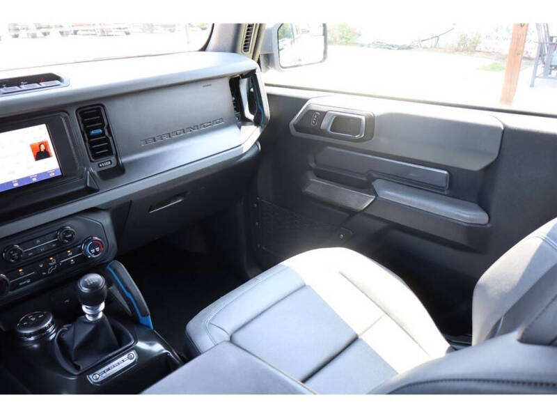 2021 Ford Bronco 2-Door 20
