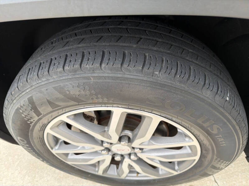 2017 GMC Acadia SLE-2