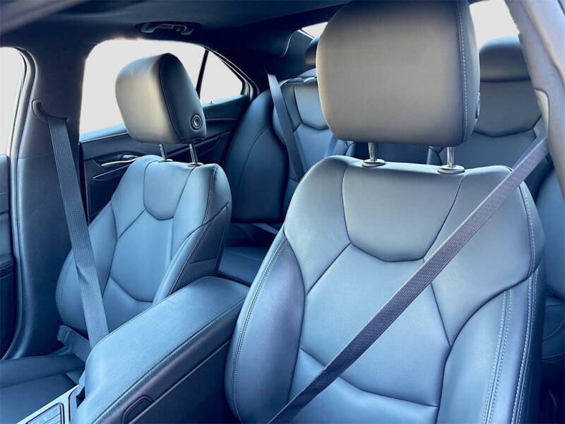 2025 Cadillac CT4 Luxury