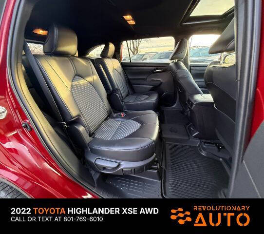 2022 Toyota Highlander XSE