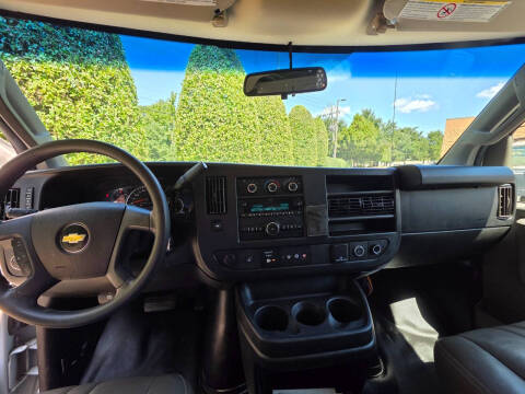 2018 Chevrolet Express 2500