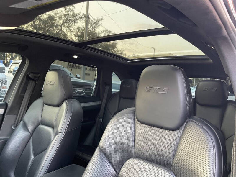 2016 Porsche Cayenne GTS