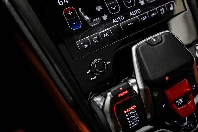 2022 Lamborghini Urus