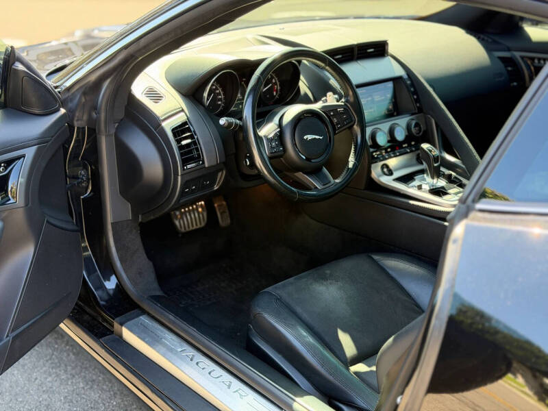 2016 Jaguar F-TYPE