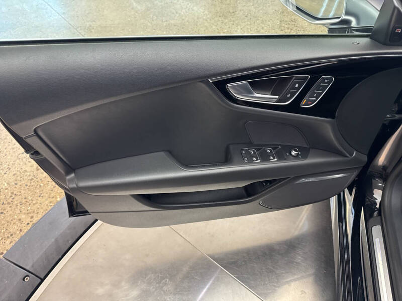 2013 Audi S7 4.0T quattro Prestige