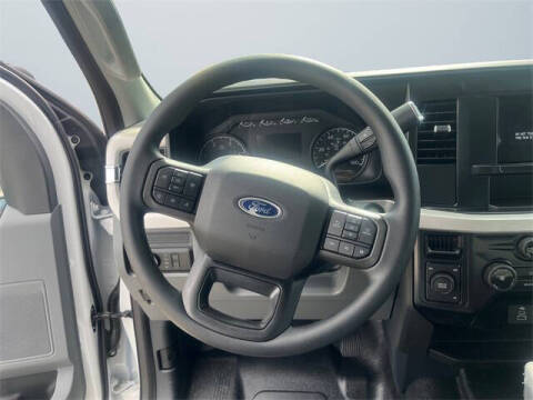 2025 Ford F-350 Super Duty XL