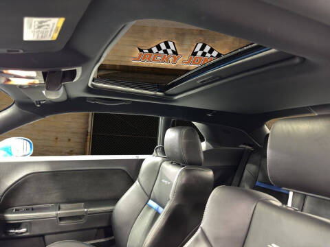 2010 Dodge Challenger SRT8