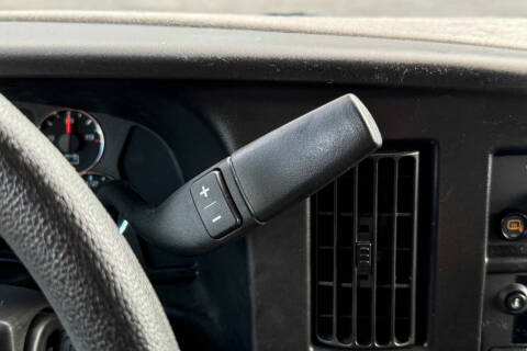 2022 GMC Savana 2500