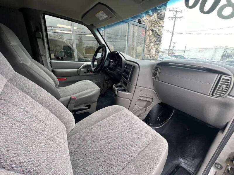 2005 Chevrolet Astro