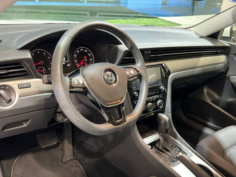 2022 Volkswagen Passat SE