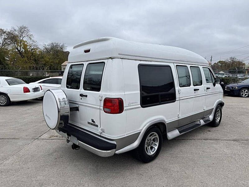 1997 Dodge Ram Van 2500