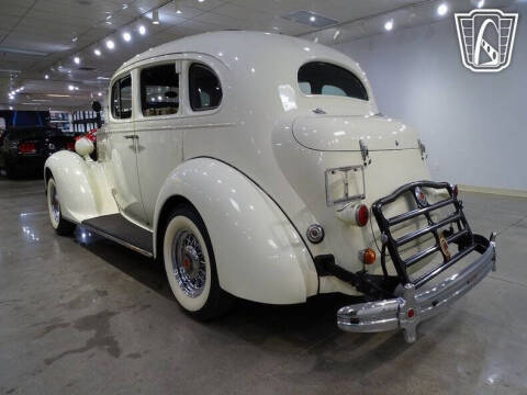 1936 Packard Eight Sedan