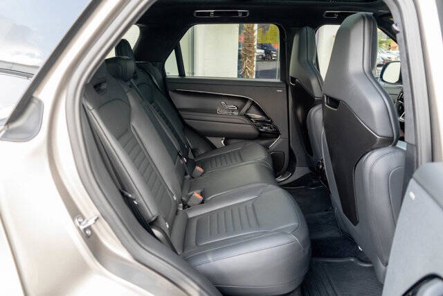 2024 Land Rover Range Rover Sport 34
