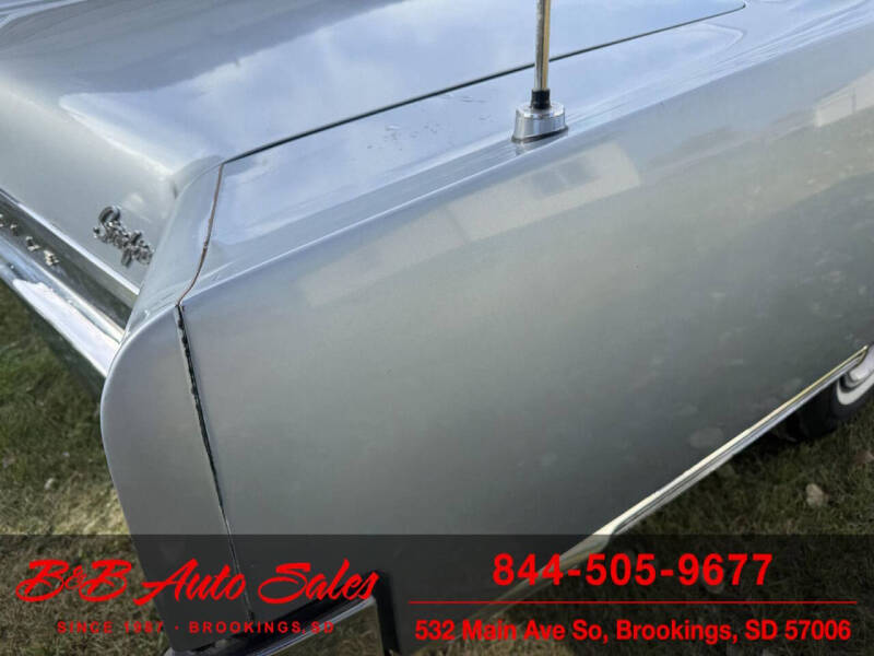 1965 Oldsmobile Starfire