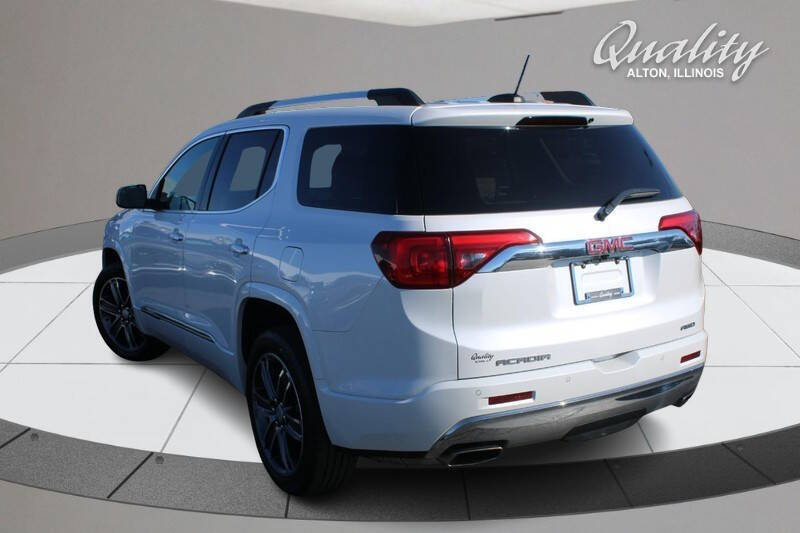 2018 GMC Acadia Denali