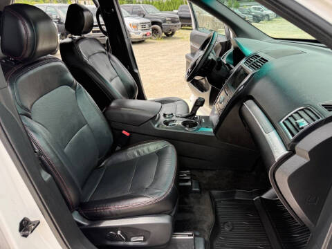 2017 Ford Explorer Sport
