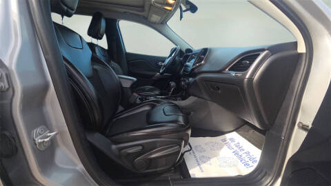 2019 Jeep Cherokee Latitude Plus