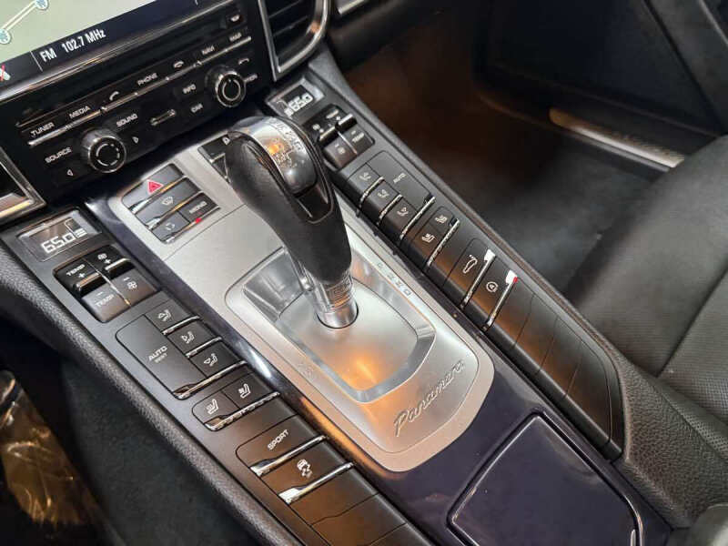 2012 Porsche Panamera