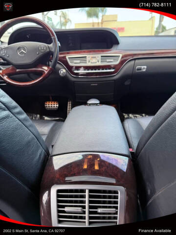 2012 Mercedes-Benz S-Class S 550