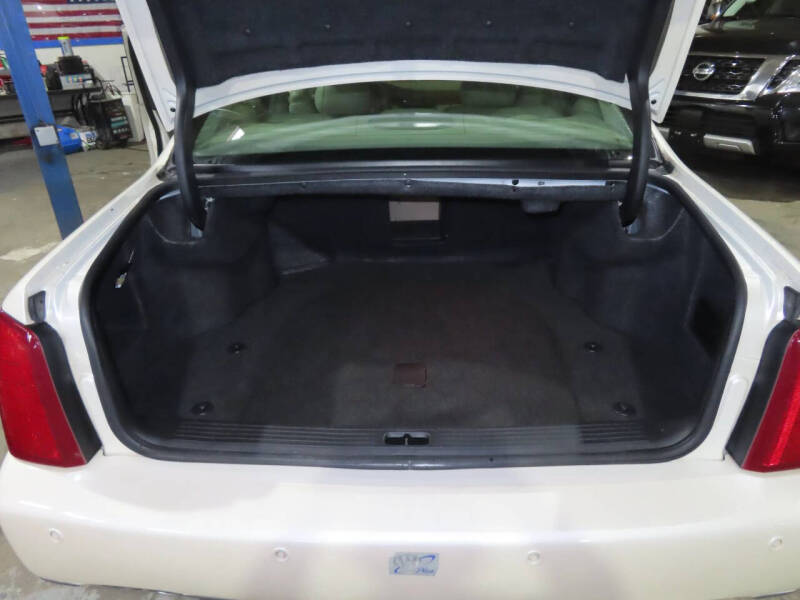 2003 Cadillac DeVille
