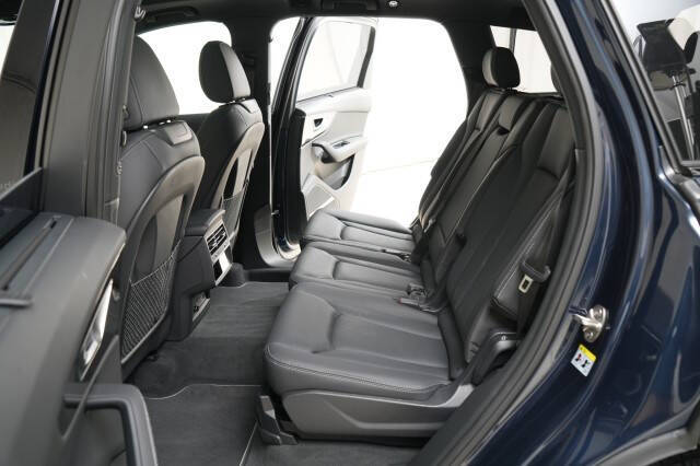 2025 Audi Q7 quattro Premium Plus 45 TFSI