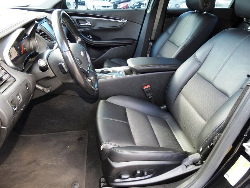 2019 Chevrolet Impala  - $17,900