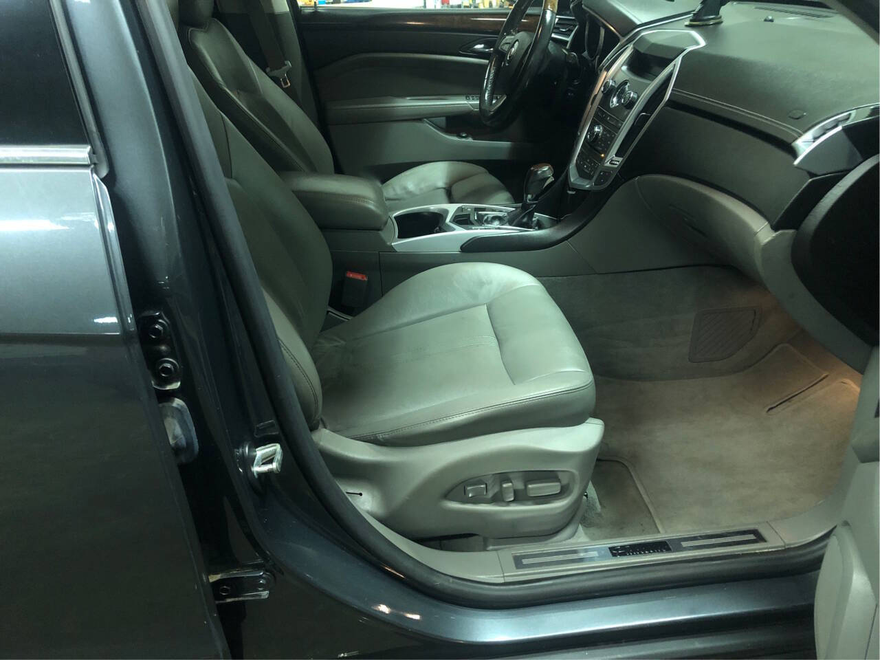 2010 Cadillac SRX for sale at Paley Auto Group in Columbus, OH