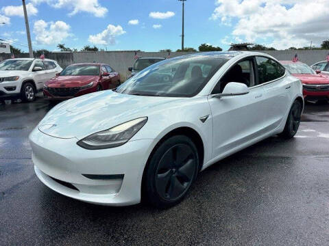 2020 Tesla Model 3 Standard Range Plus