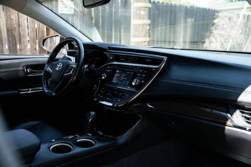 2014 Toyota Avalon