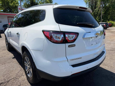 2017 Chevrolet Traverse LT