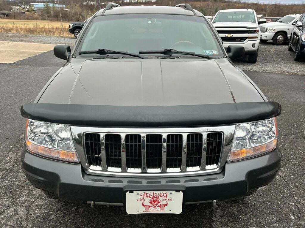 2004 Jeep Grand Cherokee 9