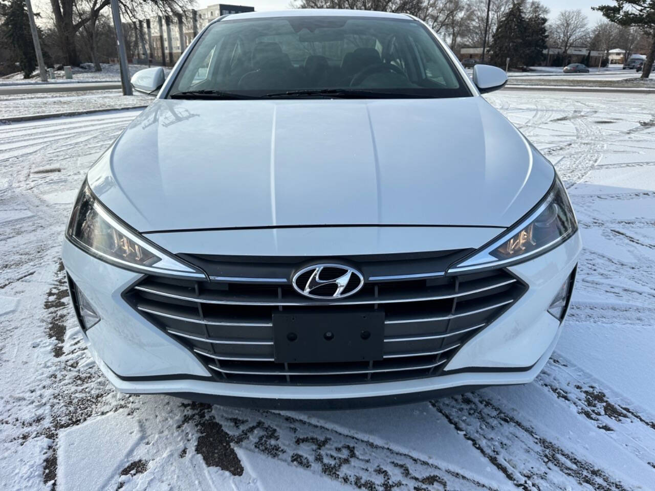 2020 Hyundai ELANTRA for sale at JUST AUTOS in MINNEAPOLIS, MN