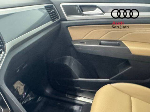 2022 Volkswagen Atlas Cross Sport V6 SEL R-Line 4Motion