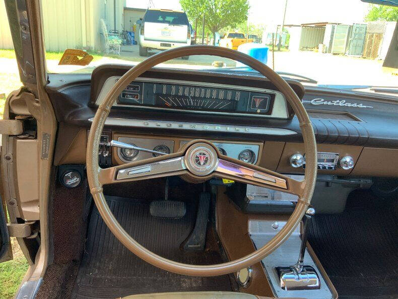 1963 Oldsmobile F-85