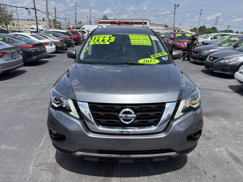 2017 Nissan Pathfinder Platinum