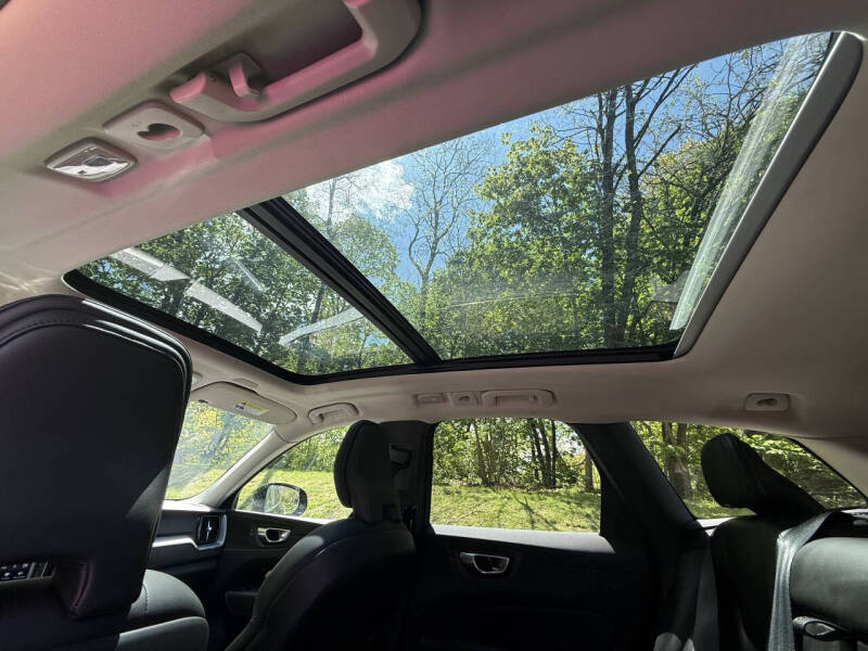 2023 Volvo XC60 B5 Core