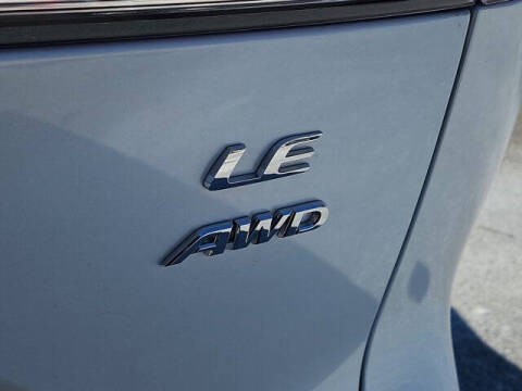 2022 Toyota Corolla Cross LE