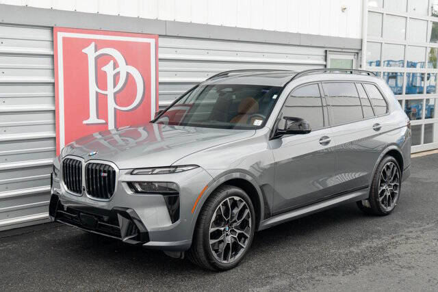 2023 BMW X7 65