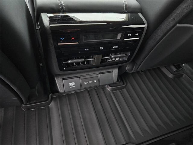 2026 Acura MDX w/Tech