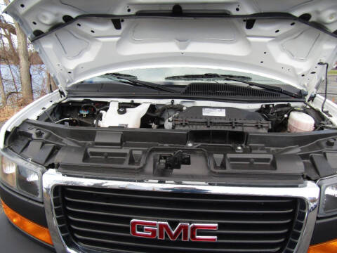 2023 GMC Savana 2500