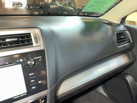 2017 Subaru Outback 2.5i Premium